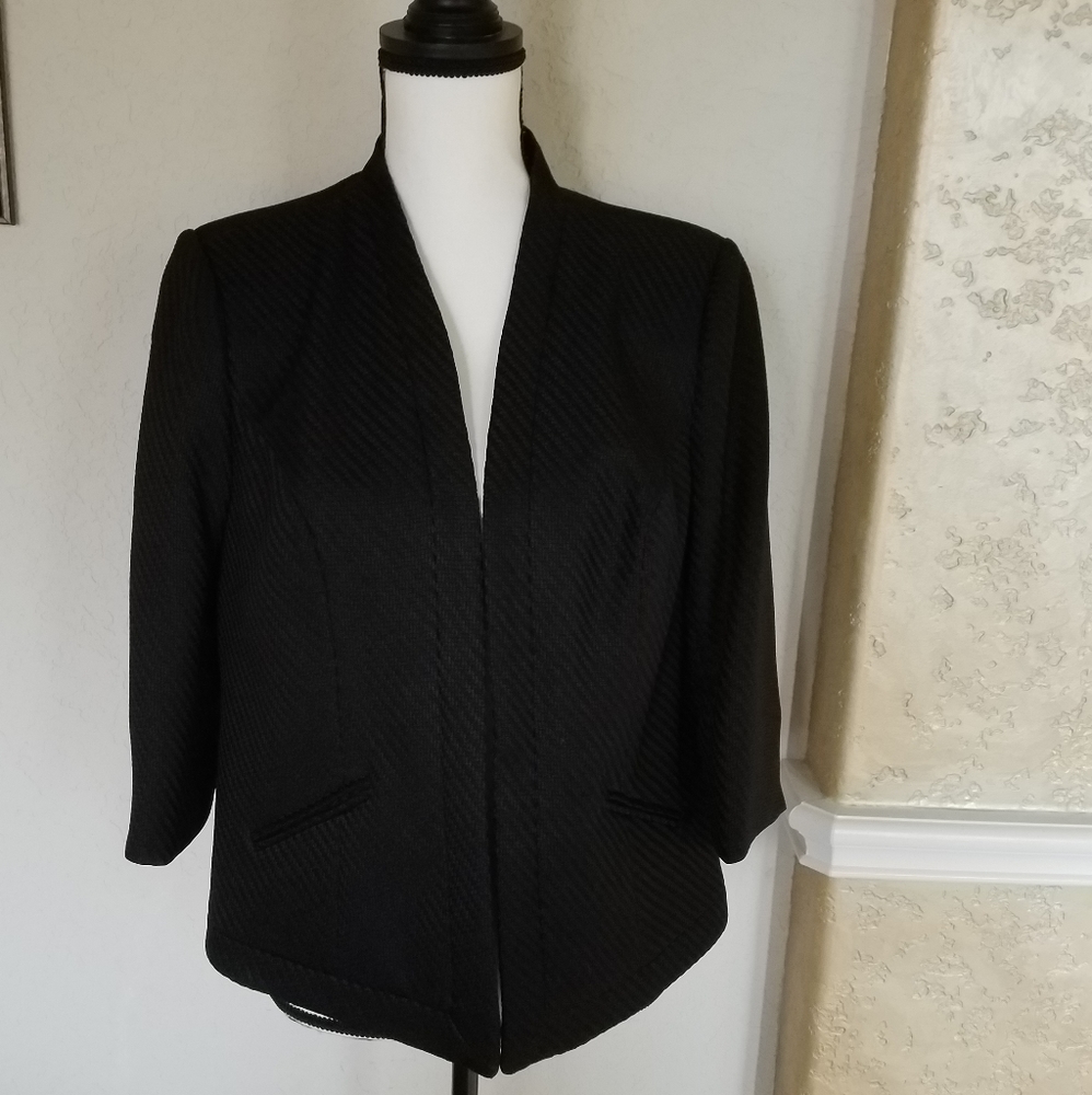 Black Blazer - Picture 2 of 5